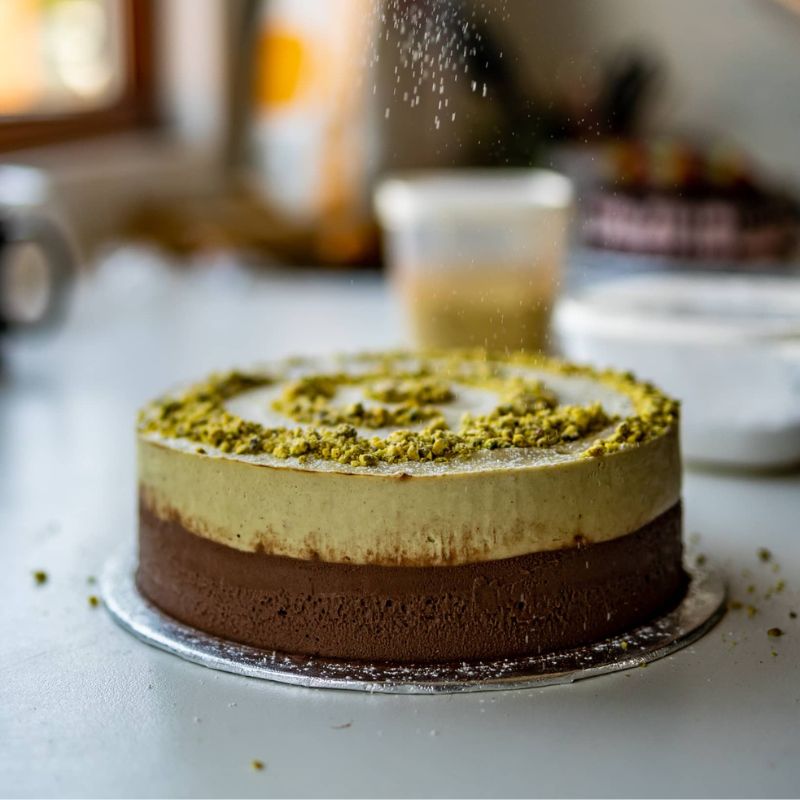 Pistachio cake