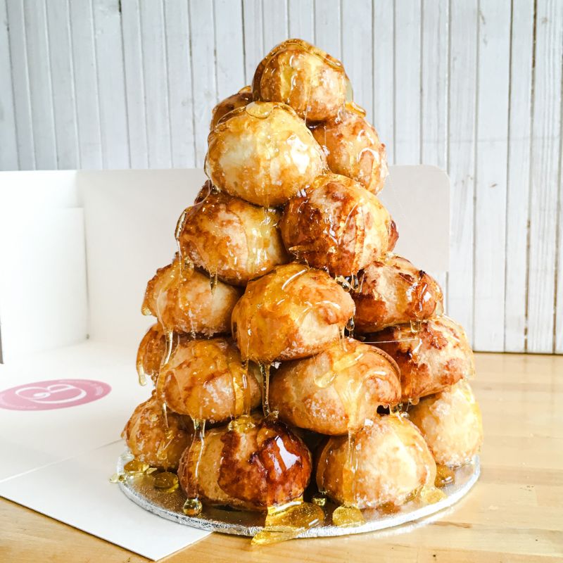 Croquembouche