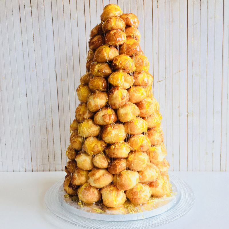Croquembouche